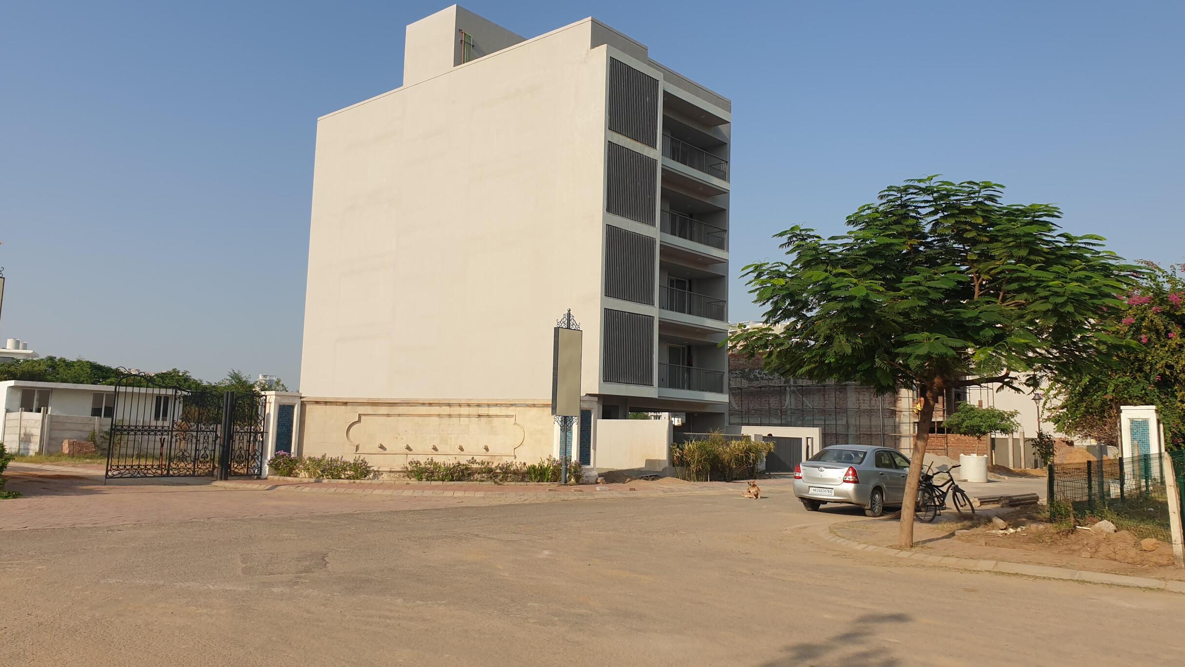 DLF Garden City Enclave Sector 91