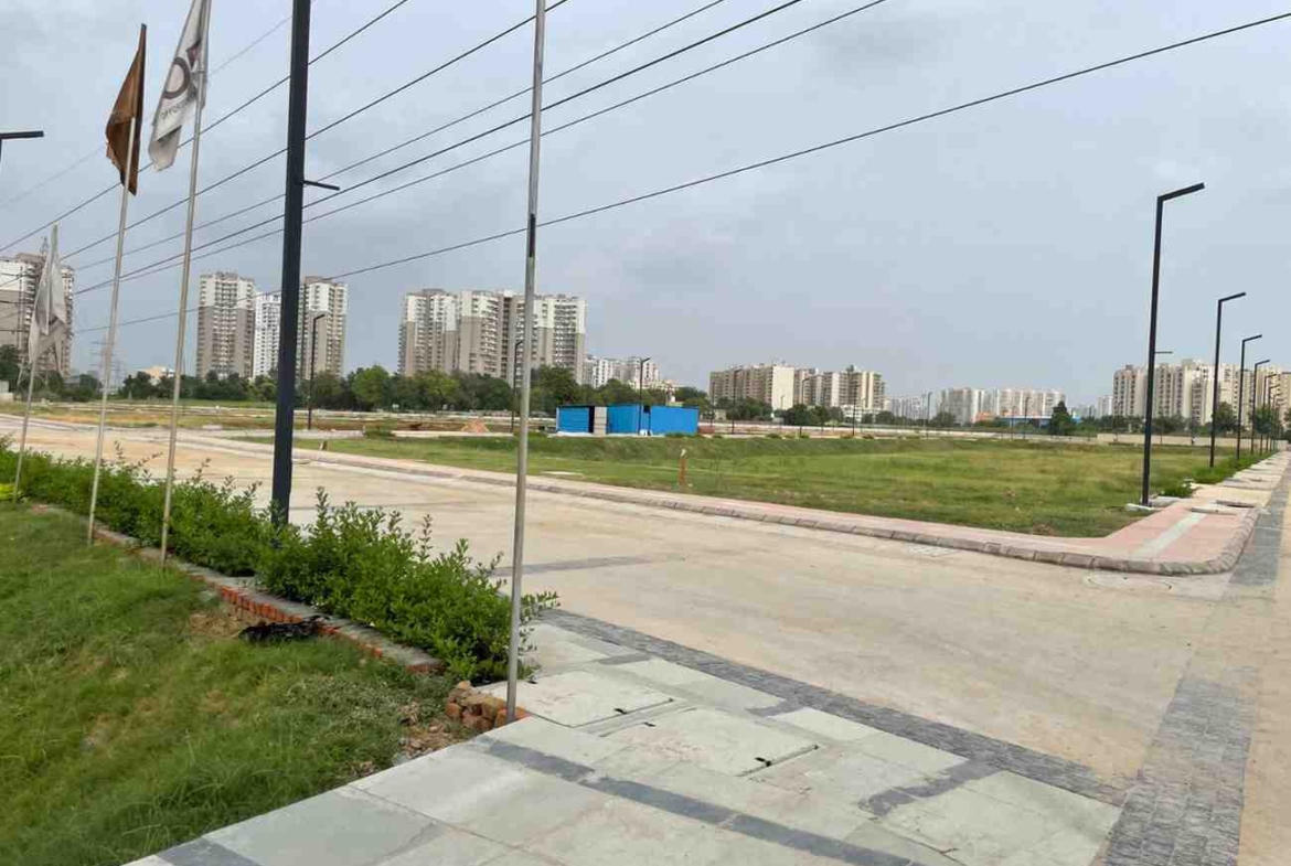 ROF Insignia Park 2 Sector 95, Gurgaon
