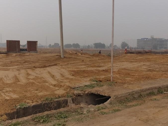 Solutrean Gateway 95 Sector 95, Gurgaon