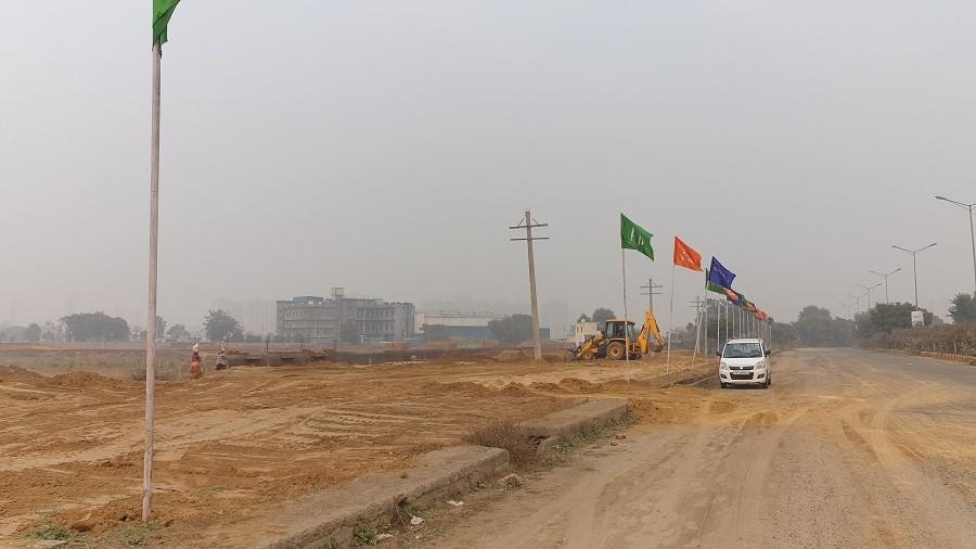 Solutrean Gateway 95 Sector 95, Gurgaon