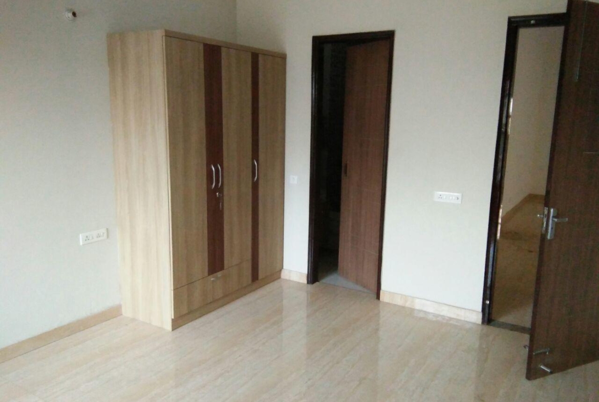 DLF Garden City Enclave Sector 91