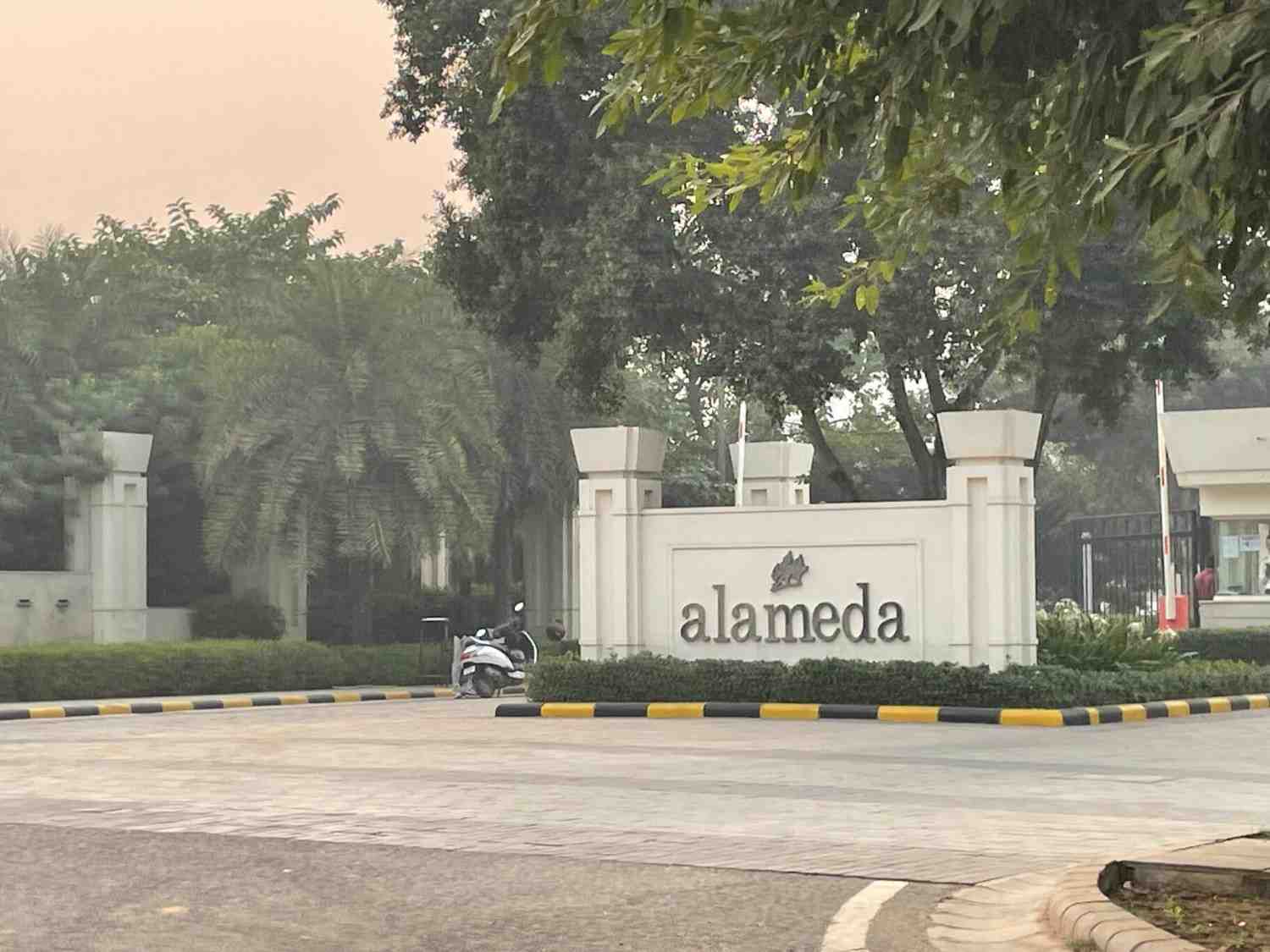 DLF Alameda Sector 73 Gurgaon
